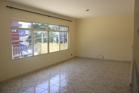 Sala  de casa para alugar com 4 quartos, 160m² em Jardim Tranquilidade, Guarulhos