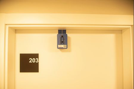 Studio à venda com 29m², 1 quarto e sem vagaLockbox