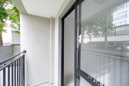 Studio à venda com 30m², 1 quarto e sem vagaVaranda