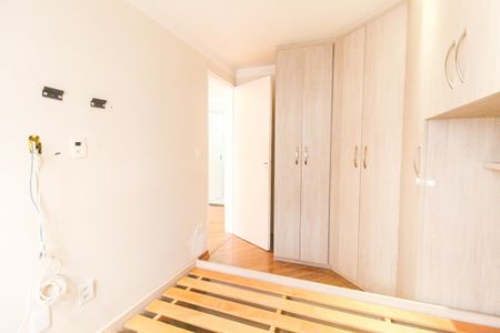 Apartamento à venda com 57m², 3 quartos e 1 vagaQuarto 2