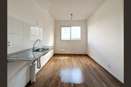Apartamento para alugar com 24m², 1 quarto e sem vaga Apartamento para alugar com 24m², 1 quarto e sem vagaSala e cozinha