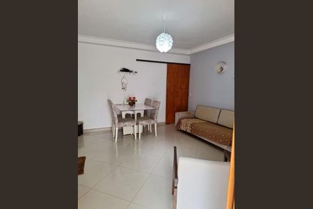 Foto 02 de casa à venda com 3 quartos, 150m² em Rio Pequeno, São Paulo