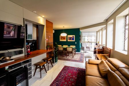 Sala de apartamento para alugar com 3 quartos, 110m² em Funcionários, Belo Horizonte