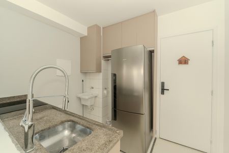 Cozinha de kitnet/studio para alugar com 1 quarto, 26m² em Bela Vista, São Paulo