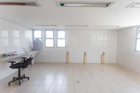 Apartamento para alugar com 45m², 1 quarto e 1 vaga Apartamento para alugar com 45m², 1 quarto e 1 vagaÁrea comum - Lavanderia