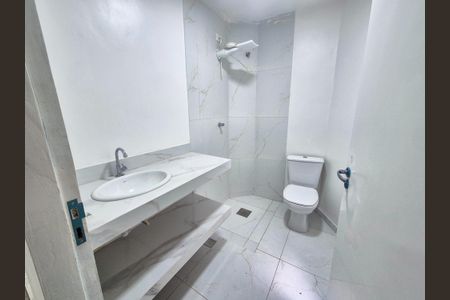 Apartamento para alugar com 90m², 3 quartos e sem vagaBanheiro