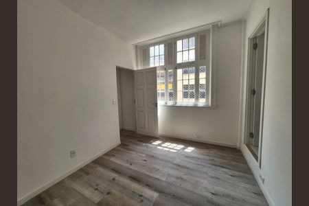 Apartamento para alugar com 90m², 3 quartos e sem vagaSuíte