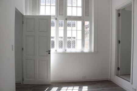 Apartamento para alugar com 90m², 3 quartos e sem vagaSuíte