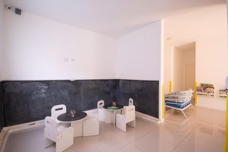 Apartamento à venda com 56m², 2 quartos e 1 vaga Apartamento à venda com 56m², 2 quartos e 1 vagaBrinquedoteca