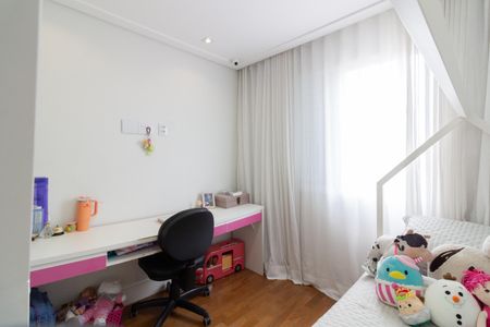 Apartamento para alugar com 142m², 4 quartos e 2 vagasQuarto 2