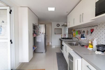 Apartamento para alugar com 142m², 4 quartos e 2 vagasCozinha