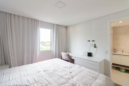 Apartamento para alugar com 142m², 4 quartos e 2 vagasQuarto 4 - Suíte