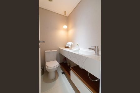 Apartamento para alugar com 142m², 4 quartos e 2 vagasLavabo