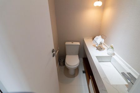 Apartamento para alugar com 142m², 4 quartos e 2 vagasLavabo