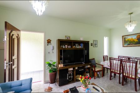 Sala - Casa 2 de casa para alugar com 2 quartos, 200m² em Vila Mangalot, São Paulo