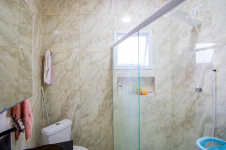 Apartamento para alugar com 72m², 2 quartos e 2 vagas Apartamento para alugar com 72m², 2 quartos e 2 vagasBanheiro