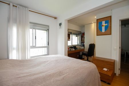 Suíte de apartamento para alugar com 2 quartos, 69m² em Sumaré, São Paulo