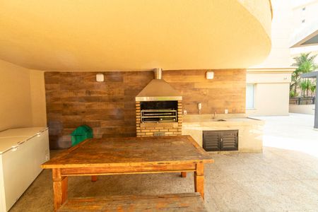 Apartamento à venda com 90m², 2 quartos e 2 vagasÁrea comum - Churrasqueira