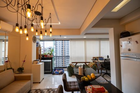 Apartamento à venda com 90m², 2 quartos e 2 vagasSala_cozinha