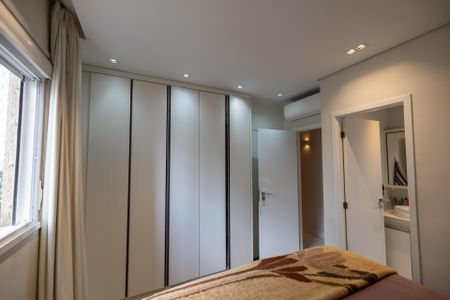 Apartamento à venda com 90m², 2 quartos e 2 vagasSuite 2