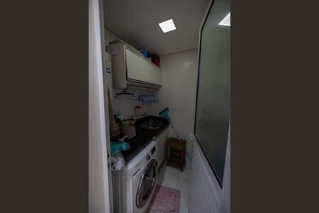 Apartamento à venda com 90m², 2 quartos e 2 vagasArea de serviço