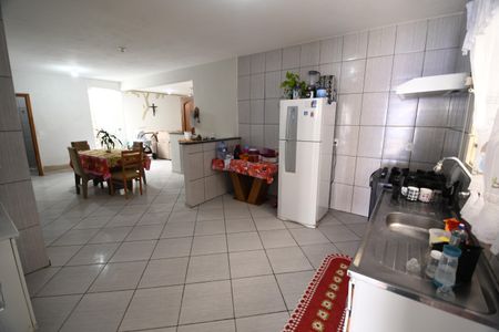 Casa à venda com 110m², 2 quartos e 6 vagasCozinha