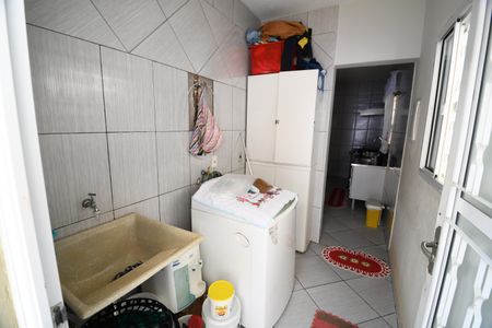 Casa à venda com 110m², 2 quartos e 6 vagasÁrea de Serviço