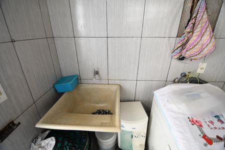 Casa à venda com 110m², 2 quartos e 6 vagasÁrea de Serviço