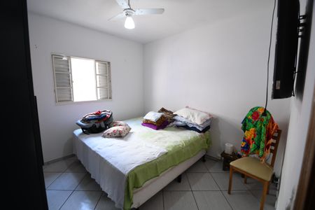 Quarto 1 de casa à venda com 2 quartos, 110m² em Parque São Quirino, Campinas