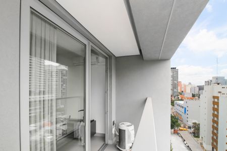 Studio à venda com 37m², 1 quarto e sem vaga Studio à venda com 37m², 1 quarto e sem vagaStudio