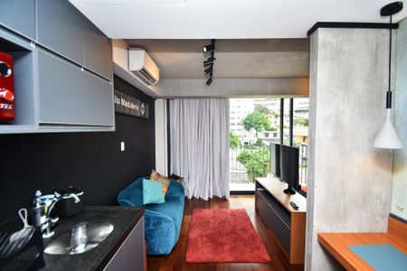 Entrada de kitnet/studio à venda com 1 quarto, 27m² em Jardim das Bandeiras, São Paulo