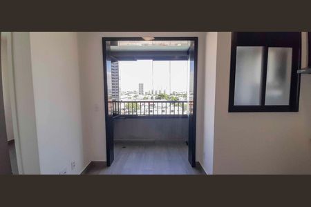 Sacada de apartamento para alugar com 2 quartos, 39m² em Presidente Altino, Osasco
