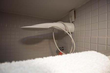 Banheiro da Suíte de apartamento para alugar com 1 quarto, 27m² em Guará, Brasília