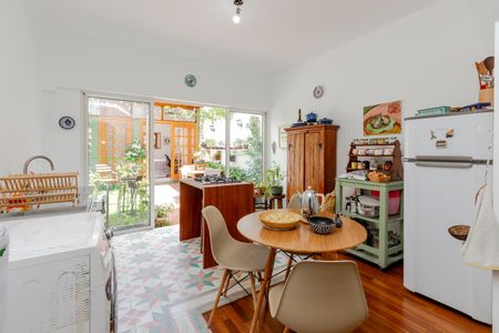 Casa à venda com 176m², 3 quartos e 1 vagaCozinha