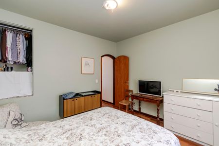 Casa à venda com 176m², 3 quartos e 1 vagaQuarto 2