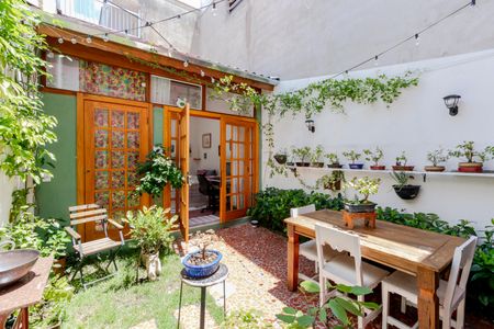 Casa à venda com 176m², 3 quartos e 1 vagaQuintal