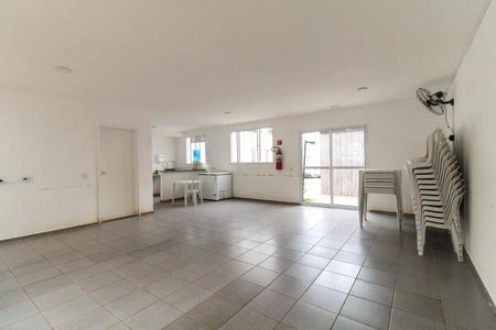 Apartamento à venda com 43m², 2 quartos e sem vaga Apartamento à venda com 43m², 2 quartos e sem vagaÁrea comum - Salão de festas
