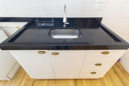 Apartamento à venda com 43m², 2 quartos e sem vaga Apartamento à venda com 43m², 2 quartos e sem vagaCozinha e Área de Serviço