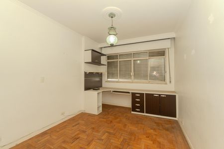 Apartamento à venda com 172m², 4 quartos e 1 vagaQuarto 2