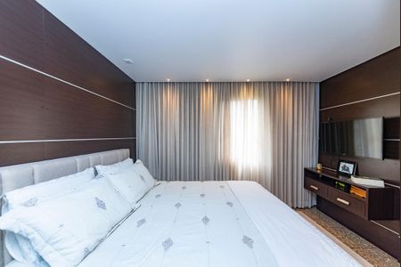 Apartamento à venda com 300m², 3 quartos e 4 vagasSuíte