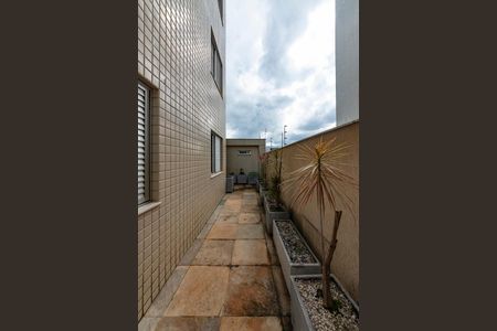 Apartamento à venda com 300m², 3 quartos e 4 vagasVaranda do Escritório