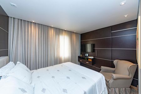 Apartamento à venda com 300m², 3 quartos e 4 vagasSuíte