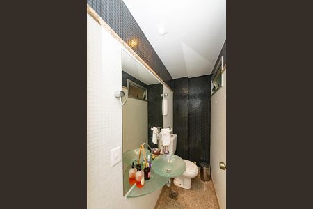 Apartamento à venda com 300m², 3 quartos e 4 vagasLavabo