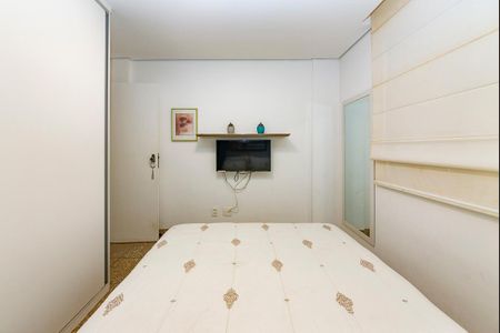 Apartamento à venda com 300m², 3 quartos e 4 vagasQuarto 3