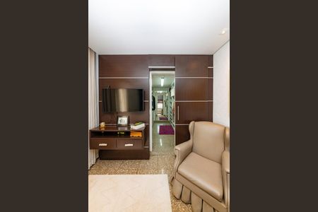 Apartamento à venda com 300m², 3 quartos e 4 vagasCloset da suíte 