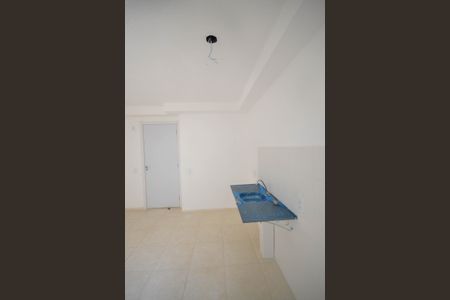 Apartamento para alugar com 41m², 2 quartos e 1 vaga Apartamento para alugar com 41m², 2 quartos e 1 vagaCozinha e Área de Serviço
