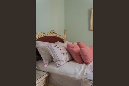 Apartamento para alugar com 80m², 2 quartos e 1 vaga Apartamento para alugar com 80m², 2 quartos e 1 vagaQuarto 2