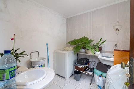 Casa à venda com 200m², 2 quartos e 2 vagas