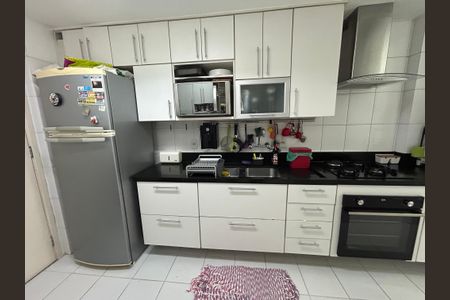 Apartamento à venda com 98m², 3 quartos e 2 vagasCozinha
