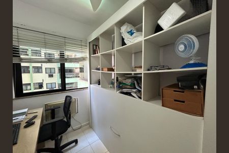 Apartamento à venda com 98m², 3 quartos e 2 vagasEscritório